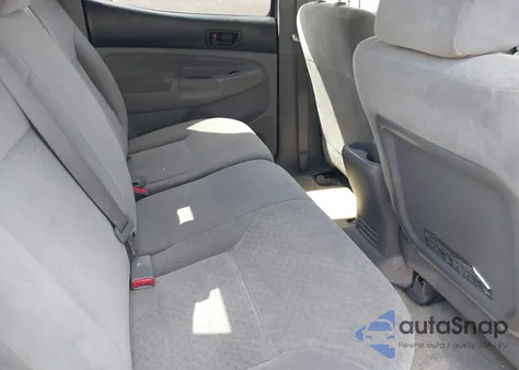 2008 Toyota Tacoma Prerunner V6 z USA, uszkodzony, nr VIN 3TMJU62N68M066131